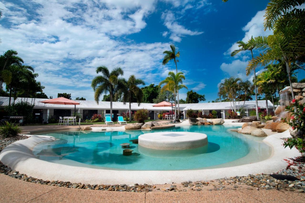 Mission Beach Resort Exterior photo